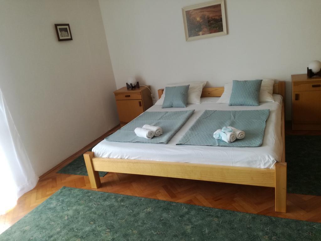 Apartman Maja & Marin Appartement Biograd Na Moru Buitenkant foto